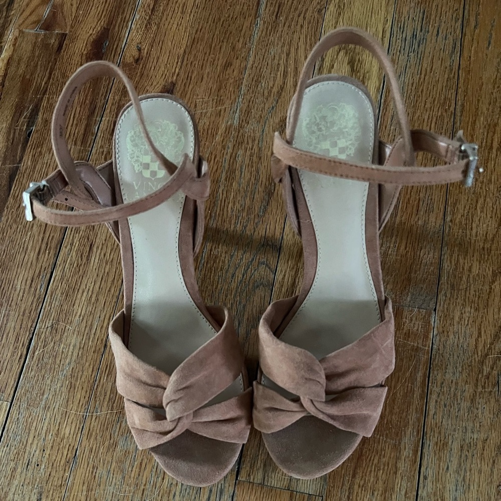 Light pink suede Vince Camino Sandals. Small platform. Never worn. Size 7
